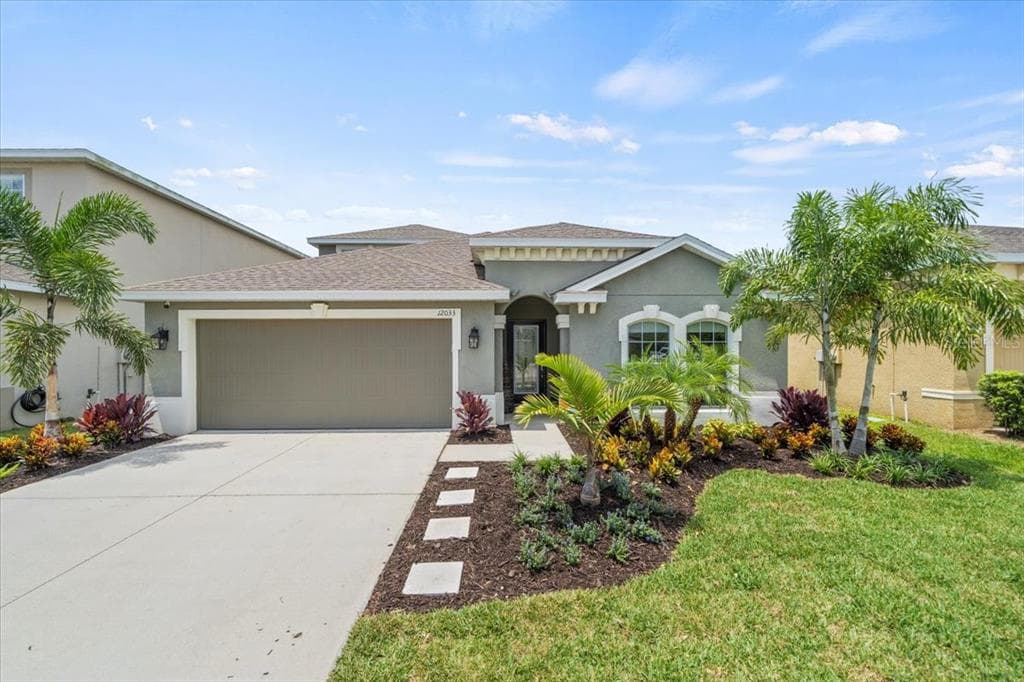 12033 GRAND KEMPSTON DRIVE GIBSONTON, FL 33534