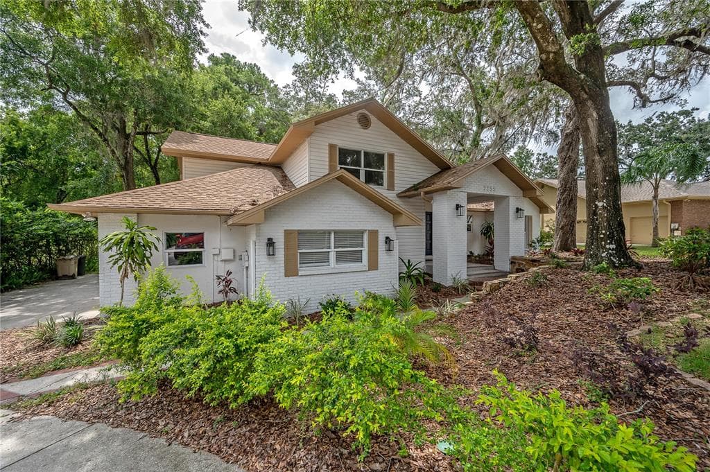 7255 RIVER FOREST LANE TEMPLE TERRACE, FL 33617