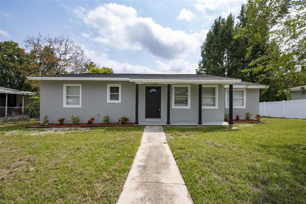 1517 PROVIDENCE BOULEVARD DELTONA, FL 32725