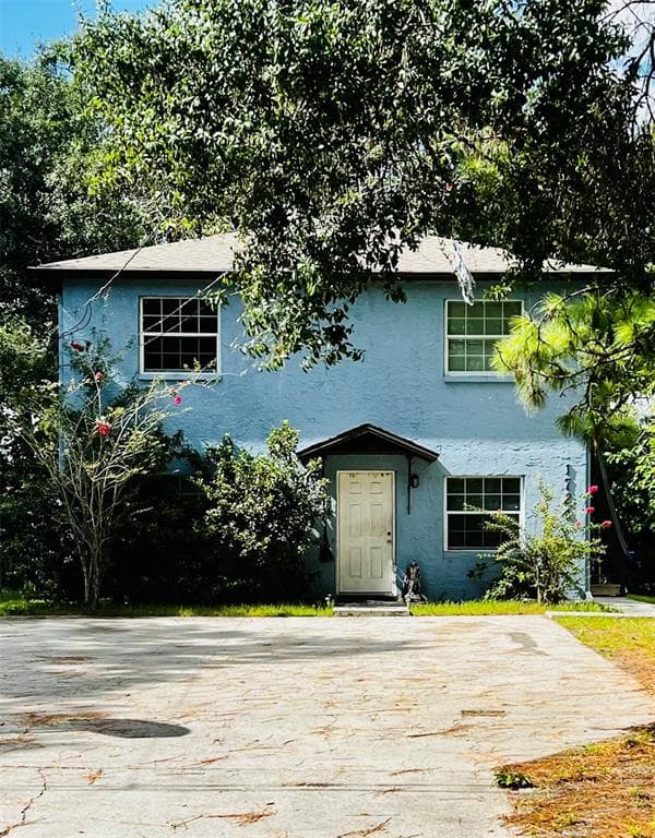 1724 E RIVER COVE STREET TAMPA, FL 33604