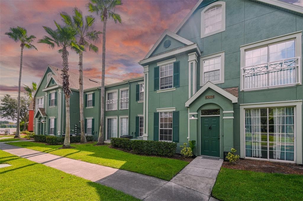 9502 LAKE CHASE ISLAND WAY TAMPA, FL 33626
