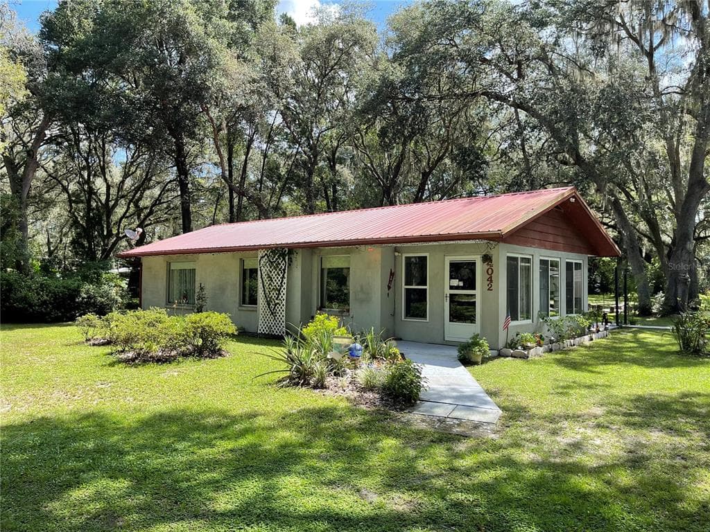 4042 AUTUMN PALM DRIVE ZEPHYRHILLS, FL 33542