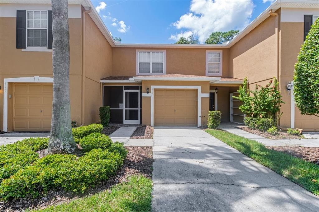 4131 WINDING RIVER WAY LAND O LAKES, FL 34639