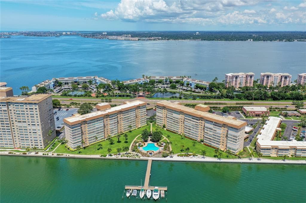 5130 BRITTANY DRIVE S UNIT 1006 ST PETERSBURG, FL 33715