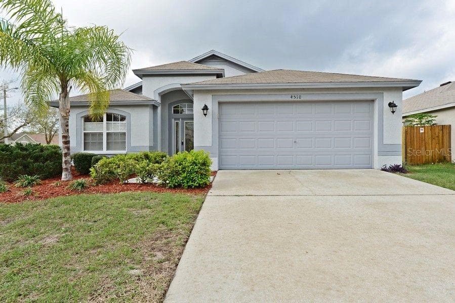 4510 PORTOBELLO CIRCLE VALRICO, FL 33596