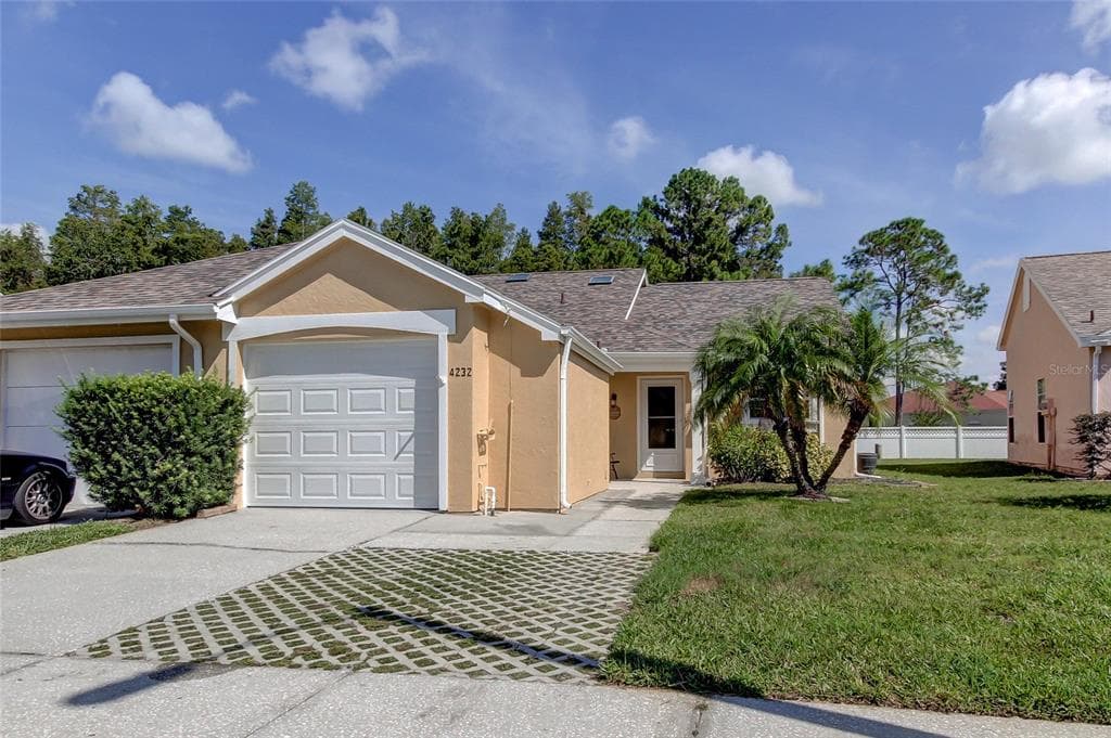 4232 REVERE CIRCLE NEW PORT RICHEY, FL 34653