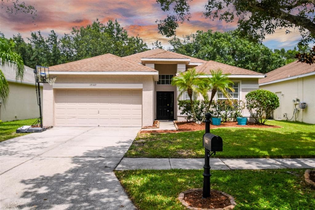 19103 CYPRESS REACH LANE