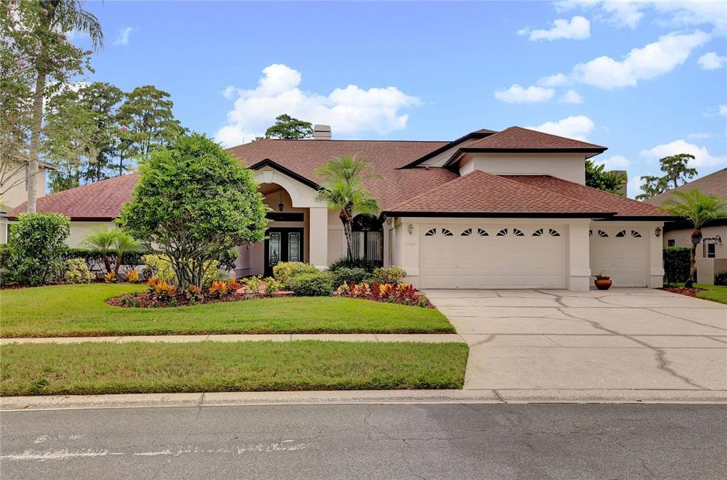 15027 LAUREL COVE CIRCLE ODESSA, FL 33556