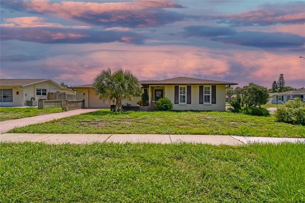 6724 WILLIAM TELL DRIVE