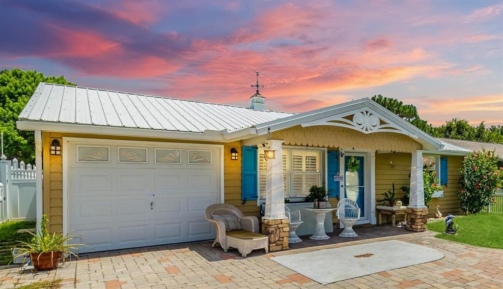 5153 HONORE AVENUE SARASOTA, FL 34233