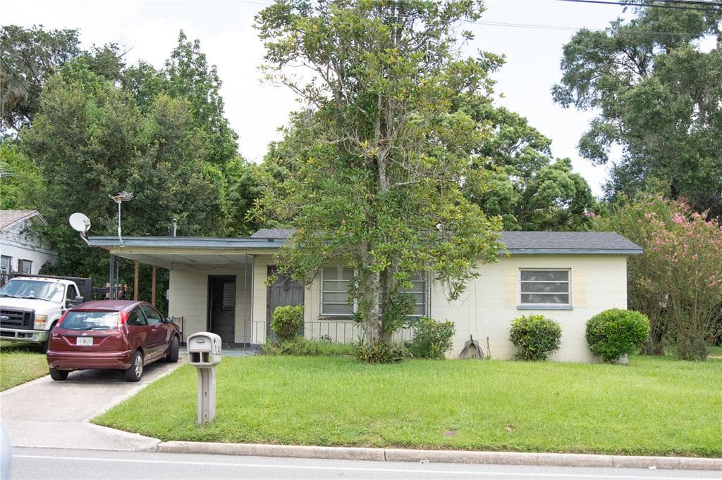 1209 N BRUNNELL PARKWAY LAKELAND, FL 33805