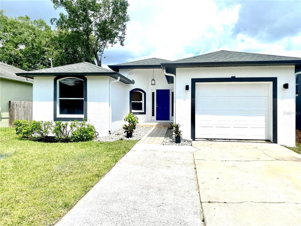 6905 N OLA AVENUE TAMPA, FL 33604