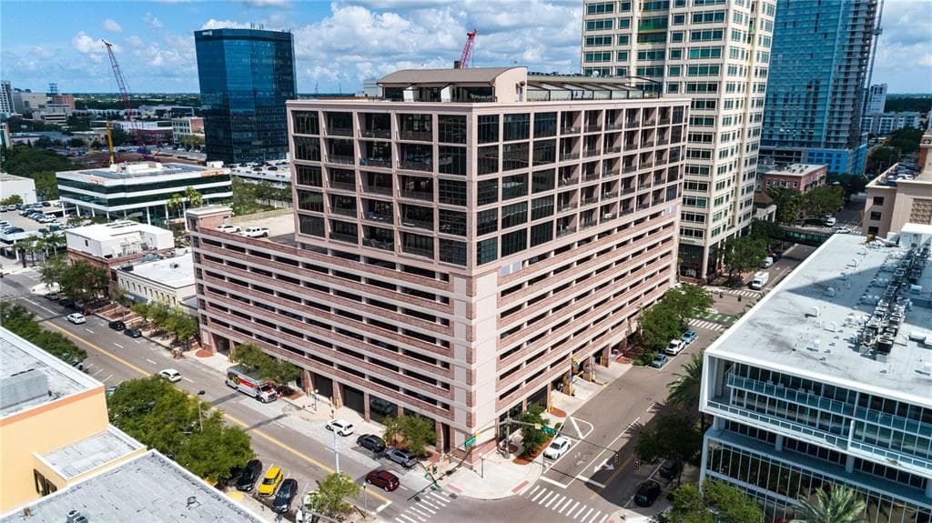 175 2ND STREET S UNIT 1011 ST PETERSBURG, FL 33701
