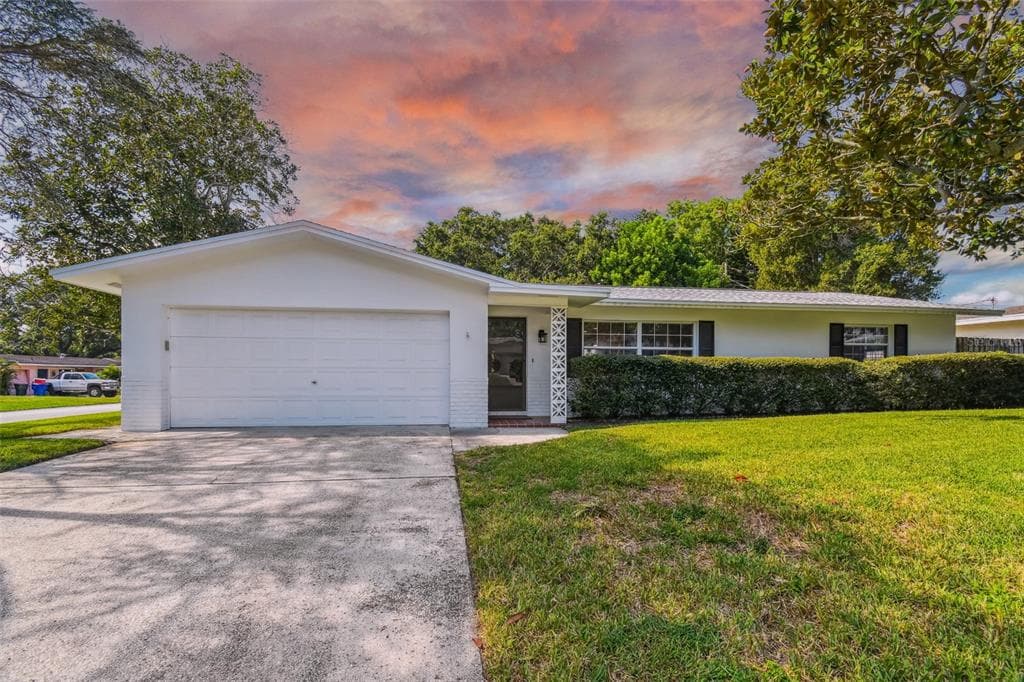 1479 DARTMOUTH DRIVE CLEARWATER, FL 33756