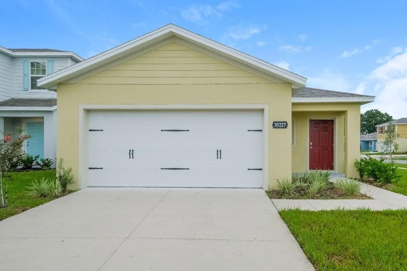 35227 BRIENNE STREET ZEPHYRHILLS, FL 33541
