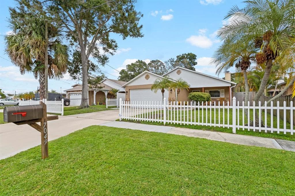 7049 67TH WAY N
