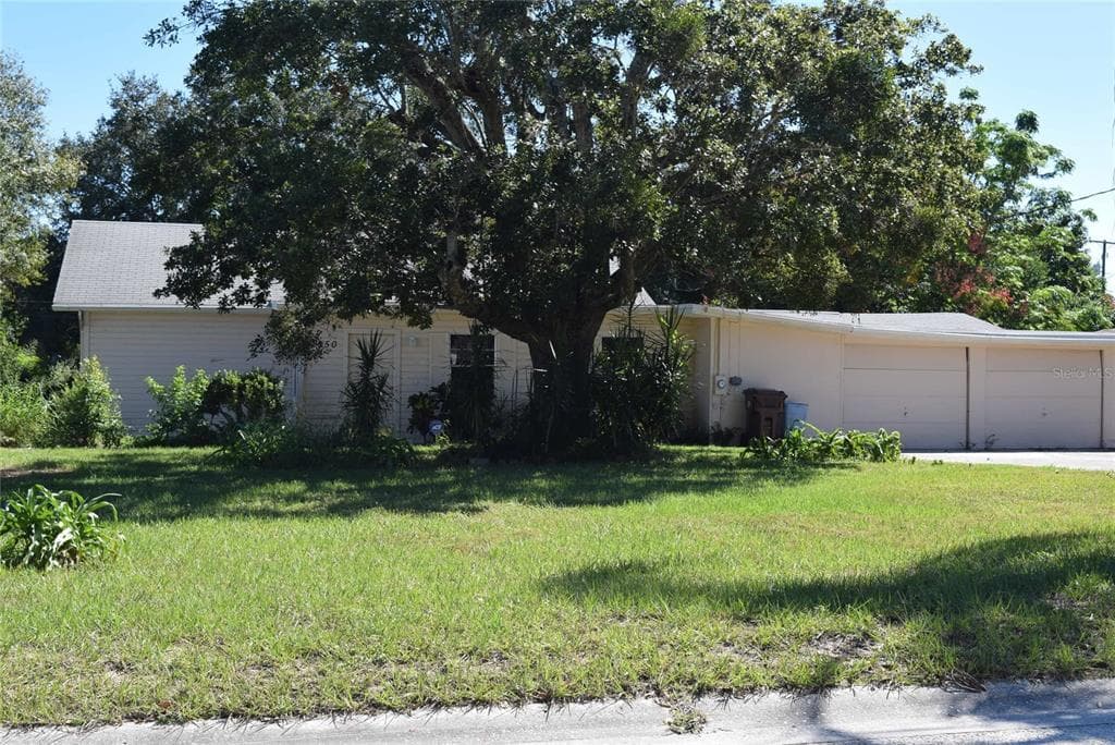 1050 COHASSETT AVENUE LAKE WALES, FL 33853