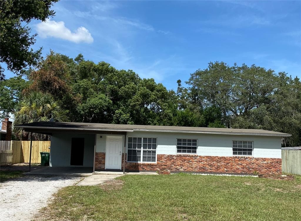 11110 N DIXON AVENUE TAMPA, FL 33612