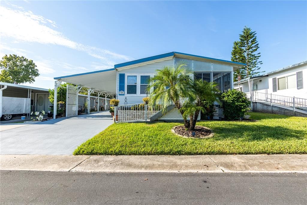 710 ELIZABETH LANE LAKELAND, FL 33809