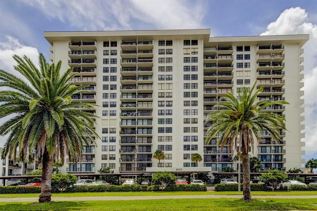 400 ISLAND WAY UNIT 708 CLEARWATER, FL 33767