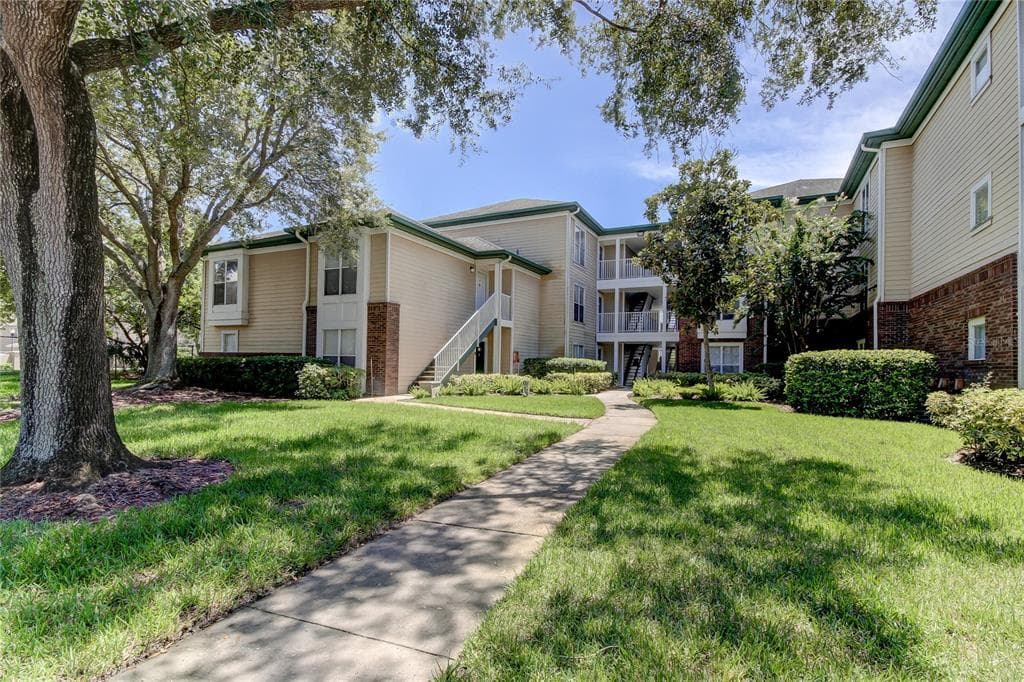 10122 WINSFORD OAK BOULEVARD UNIT 412 TAMPA, FL 33624