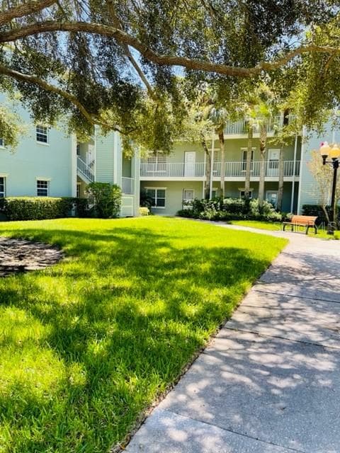 330 PROMENADE DRIVE UNIT 111 DUNEDIN, FL 34698