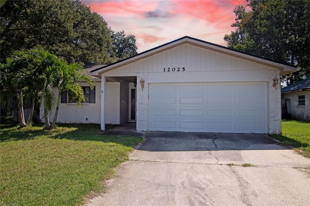 12025 72ND WAY LARGO, FL 33773