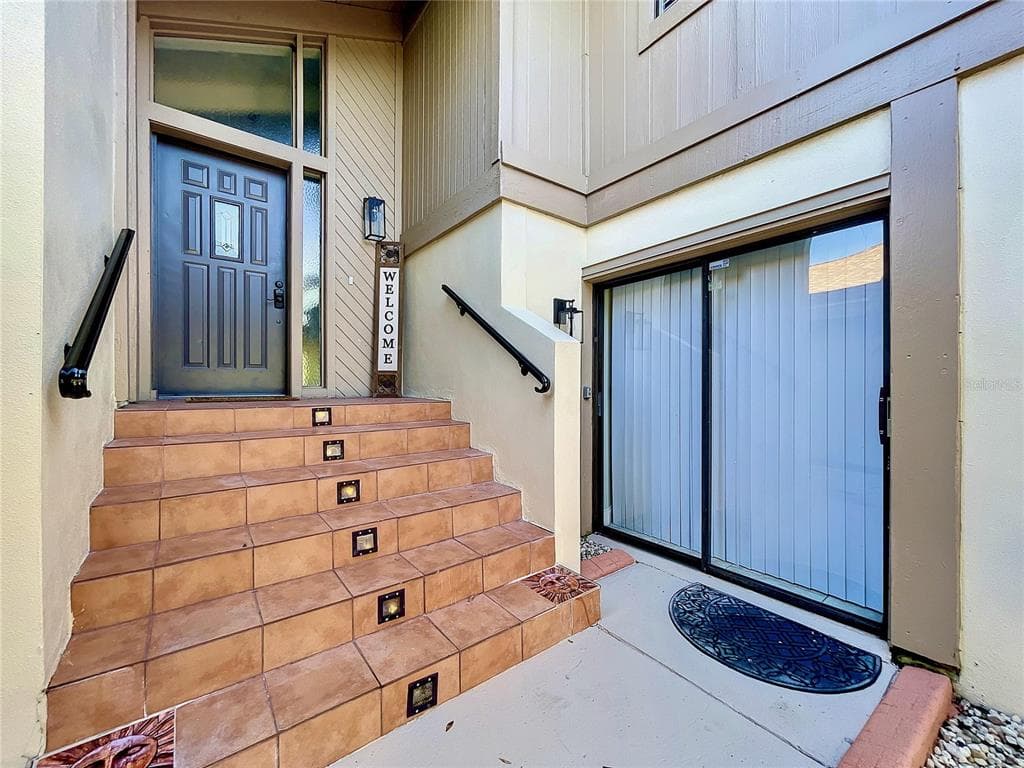 150 ERIC COURT OLDSMAR, FL 34677