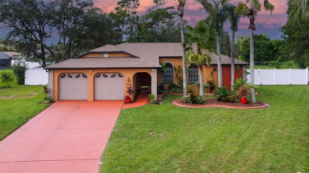 7224 STAGHORN DRIVE