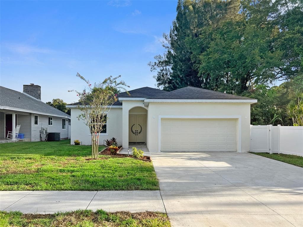 6011 81ST AVENUE N PINELLAS PARK, FL 33781