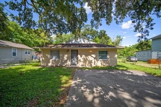 8107 N 11TH STREET TAMPA, FL 33604