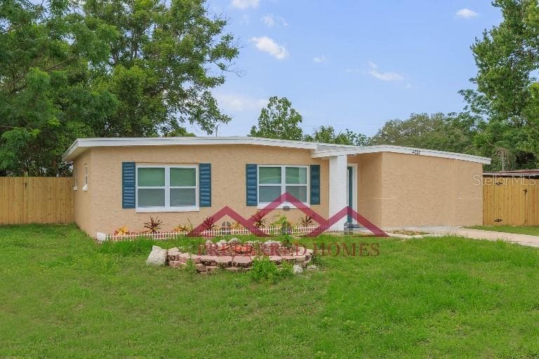 4027 FLAMINGO DRIVE NEW PORT RICHEY, FL 34652