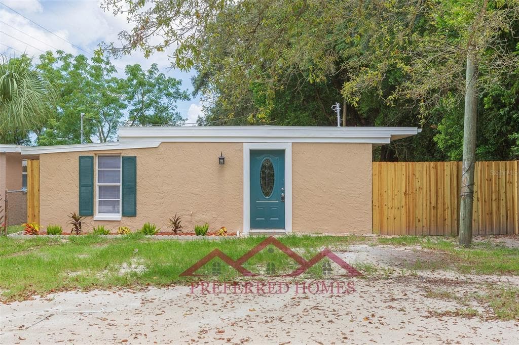 8021 ERNST ROAD NEW PORT RICHEY, FL 34653
