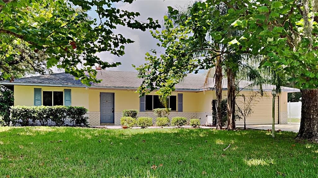 1411 WALTON AVENUE DELTONA, FL 32738