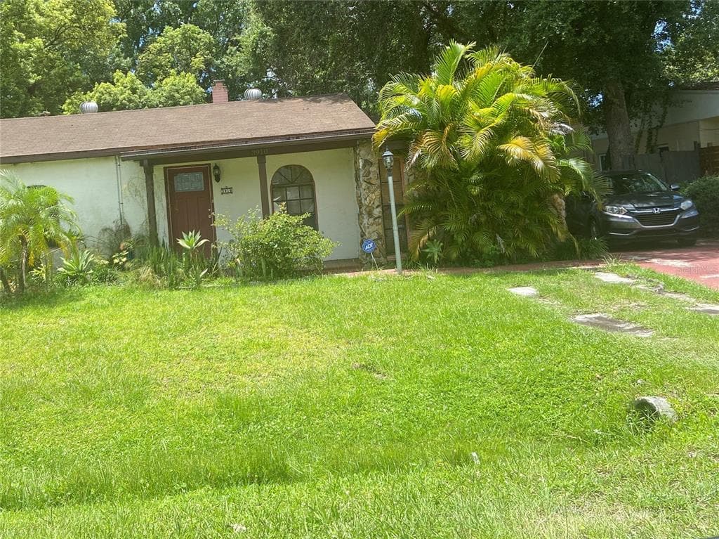 3910 W PINE STREET TAMPA, FL 33607