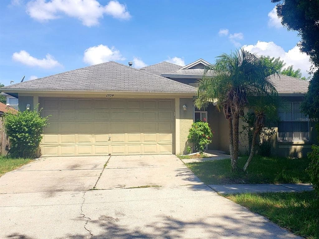 1704 SCOTCH PINE DRIVE BRANDON, FL 33511