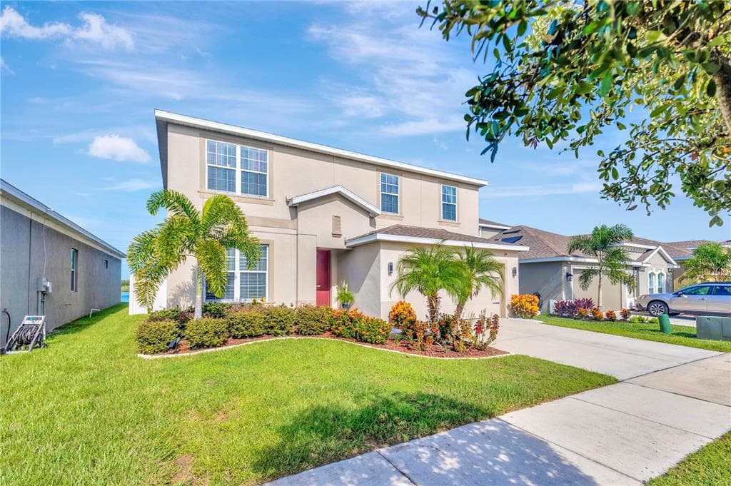 12035 GRAND KEMPSTON DRIVE GIBSONTON, FL 33534
