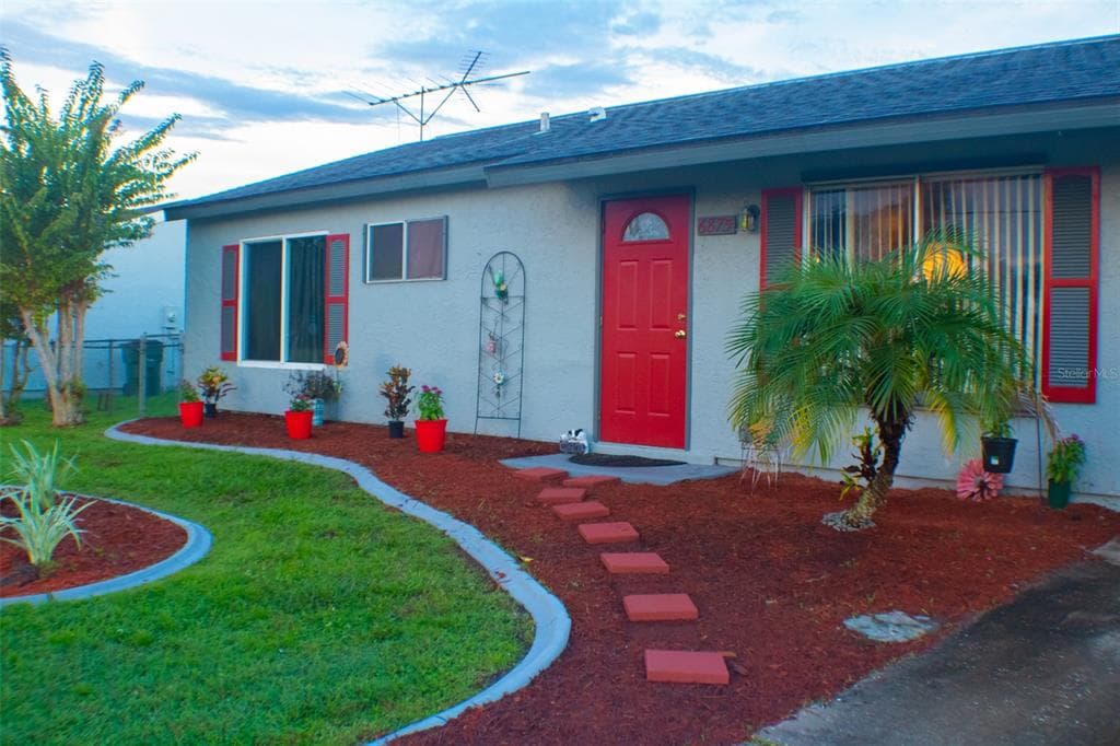 6875 APPOMATTOX DRIVE NORTH PORT, FL 34287