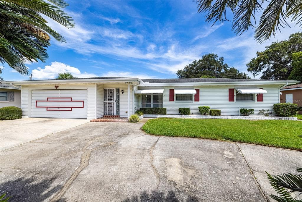 2148 ACADEMY DRIVE CLEARWATER, FL 33764