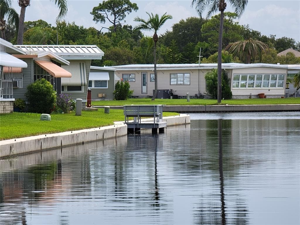 10290 BROADVIEW DRIVE UNIT 63 LARGO, FL 33773