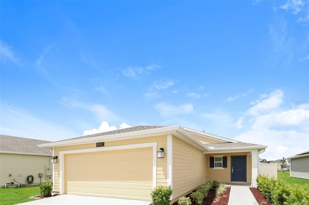 1992 TRAVERSE WAY KISSIMMEE, FL 34746