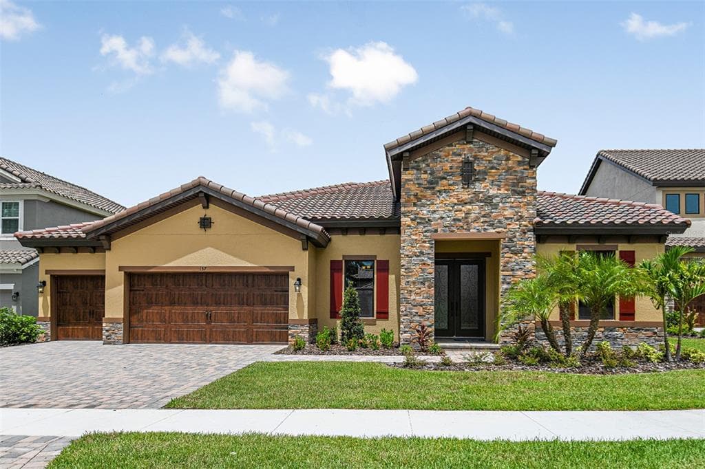 137 SABAL BREEZE COURT BRANDON, FL 33511