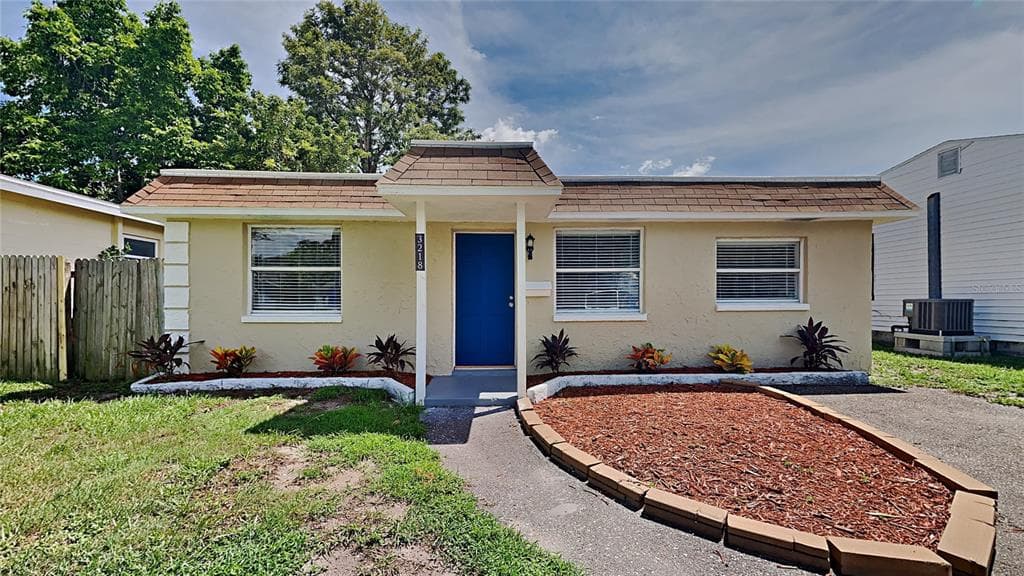 3218 36TH AVENUE N ST PETERSBURG, FL 33713