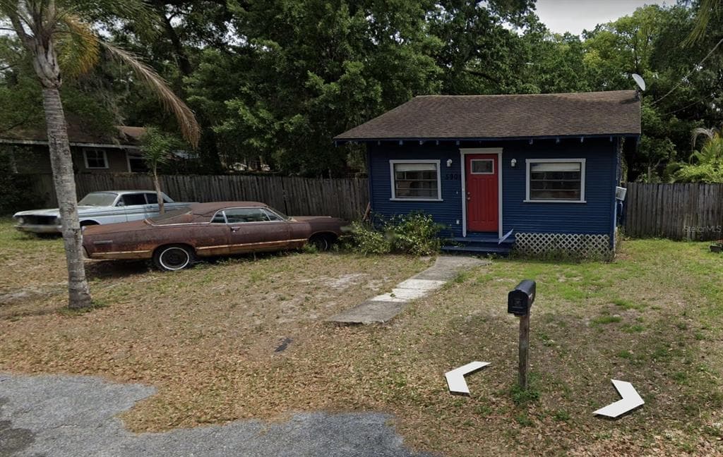 5907 N EUSTACE AVENUE TAMPA, FL 33604