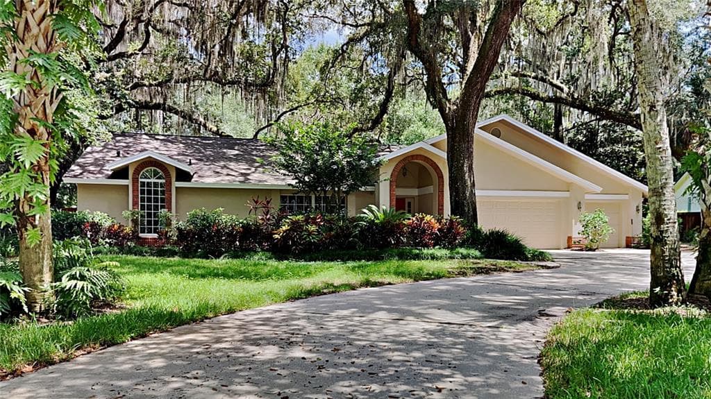2339 WESTMINSTER TERRACE OVIEDO, FL 32765