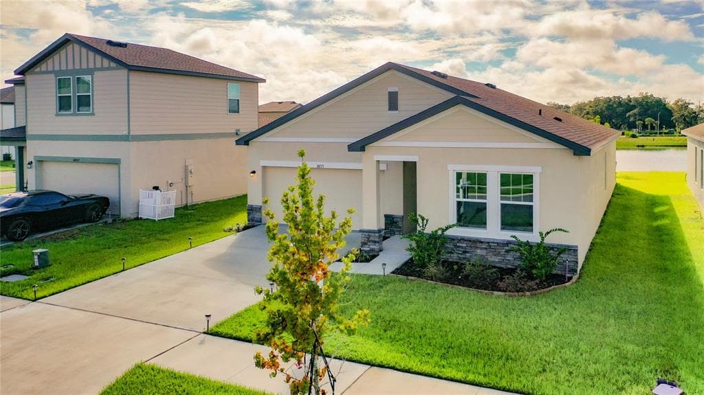 34775 DAISY MEADOW LOOP