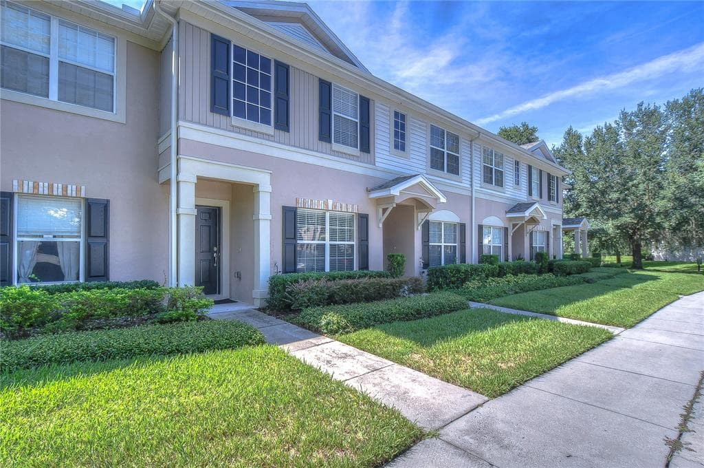 5818 FISHHAWK RIDGE DRIVE LITHIA, FL 33547