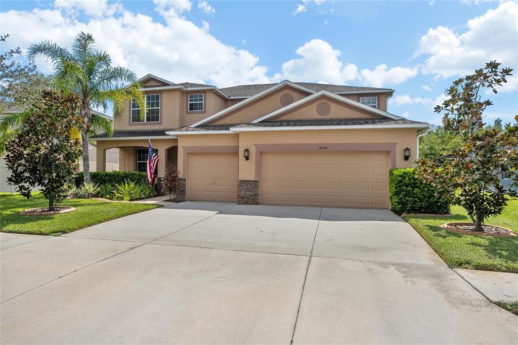 18518 MILTON KEYNES COURT LAND O LAKES, FL 34638
