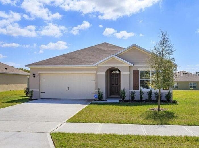 2585 GLACIER EXPRESS LANE TAVARES, FL 32778