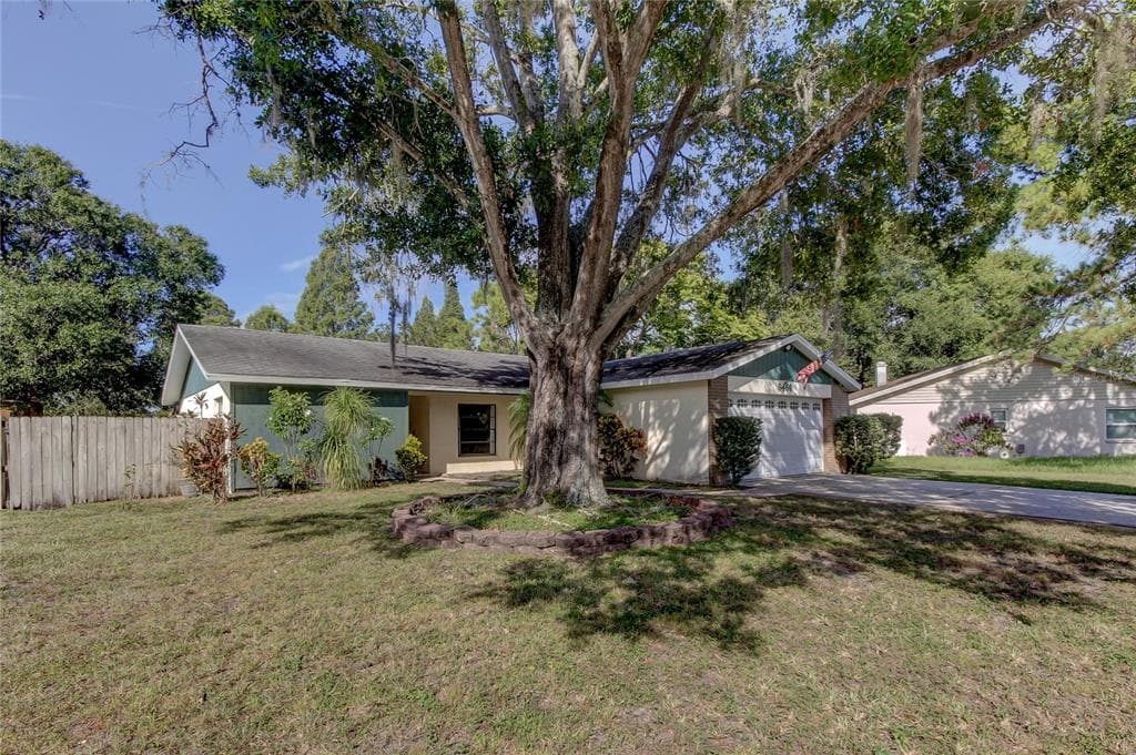5466 FULMAR DRIVE TAMPA, FL 33625